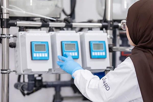 GORD Institute researcher using Custom-Built CO₂ Batch Reactor System